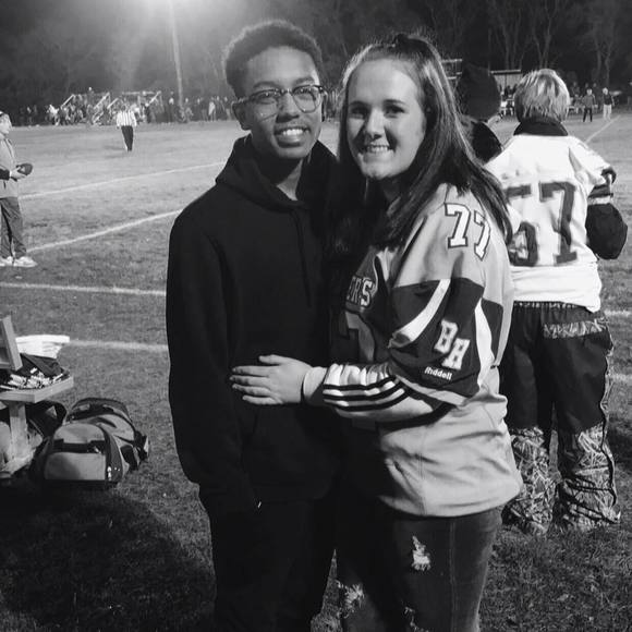 Meet your Posher, Makayla - Picture 1 of 1